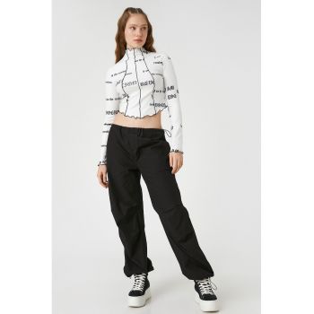 Bluza crop cu terminatii valurite