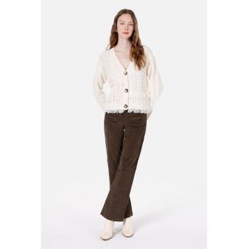 Cardigan tricotat cu nasturi