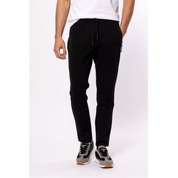 Pantaloni de trening cu snur in talie