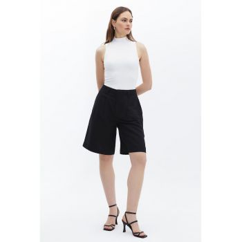 Pantaloni din amestec de lyocell si in cu croiala ampla