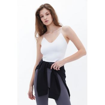Top crop cu decolteu in V