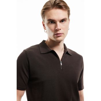 Tricou polo cu fermoar scurt