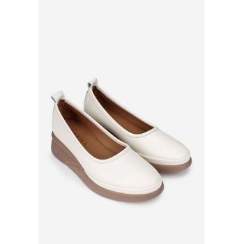 Pantofi dama bej deschis din piele naturala
