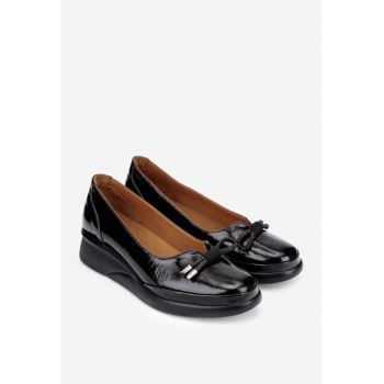 Pantofi dama din piele lacuita neagra