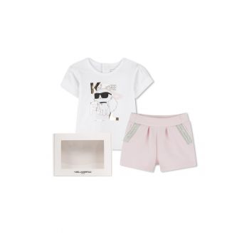 Set de pantaloni scurti si tricou cu imprimeu logo - 2 Piese