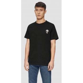 Tricou barbati cu decolteu la baza gatului - croiala Regular Fit -