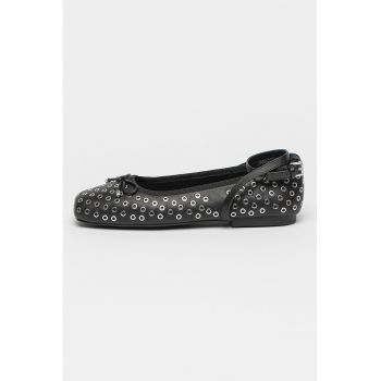 Balerini din piele cu anouri metalice Collette