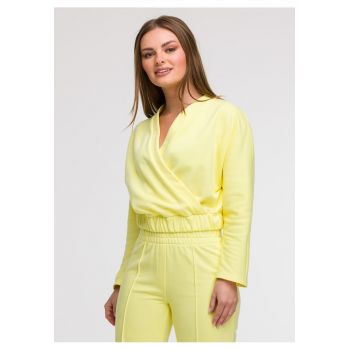 Bluza cu decolteu petrecut -