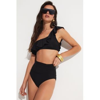 Costum de baie cu talie inalta si volane