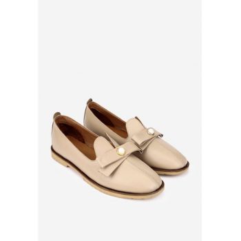 Mocasini dama bej din piele naturala cu ornament