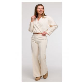 Pantaloni evazata -