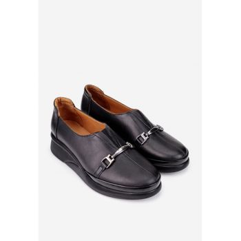 Pantofi dama negri din piele naturala cu ornament