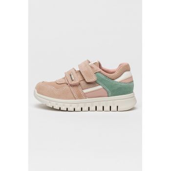 Pantofi sport cu inchidere velcro si garnituri din piele intoarsa