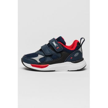 Pantofi sport cu inchidere velcro si insertii din piele ecologica