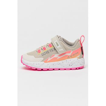 Pantofi sport impermeabili cu inchidere velcro