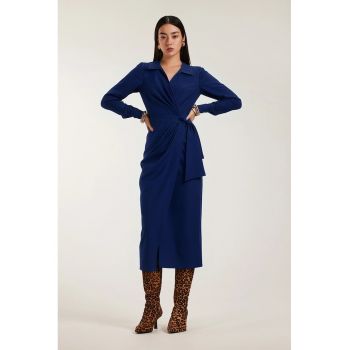 Rochie midi cu croiala petrecuta Margot