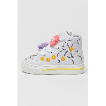 Tenisi cu aplicatii cu paiete si model floral