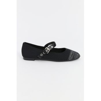 Balerini Mary-Jane din material textil cu aplicatie cap-toe