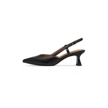 Pantofi de piele cu toc si catarama