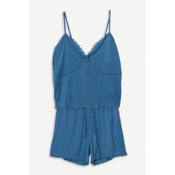 Pijama scurta cu insertii din dantela