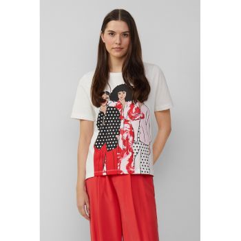 Tricou cu decolteu la baza gatului si imprimeu grafic
