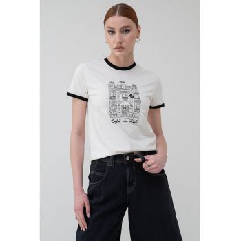 Tricou cu imprimeu grafic