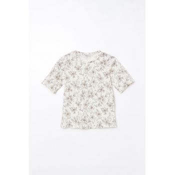 Tricou cu model floral