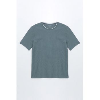 Tricou din amestec de bumbac cu model uni