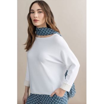 Bluza cu decolteu rotund