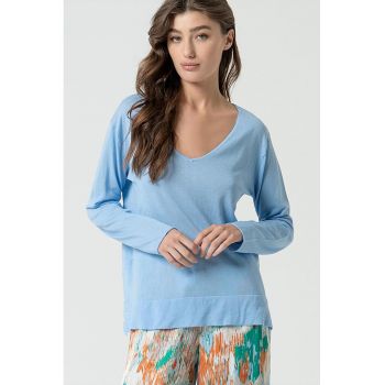 Bluza lejera cu decolteu in V