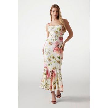 Rochie cambrata cu model floral si terminatie cu volane