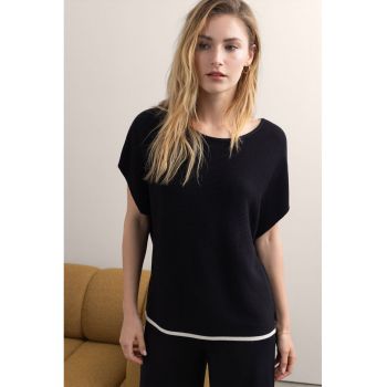 Tricou tricotat cu model uni si decolteu rotund