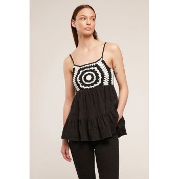 Bluza fara maneci cu insertii crosetate