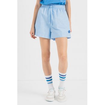 Pantaloni scurti cu snur in talie