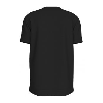 Tricou cu decolteu la baza gatului