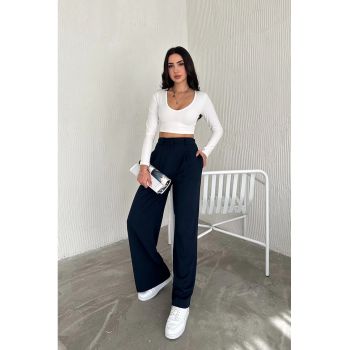 pantaloni cu croiala ampla