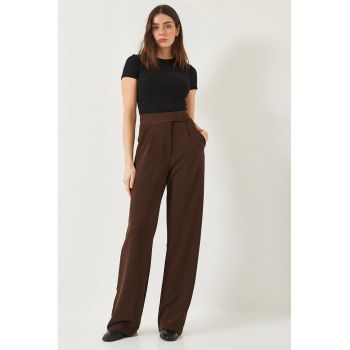 Pantaloni eleganti cu croiala ampla