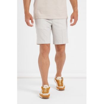 Pantaloni scurti cu croiala dreapta si aspect texturat