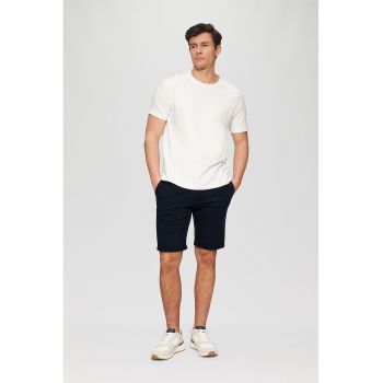 Bermude chino cu model uni