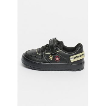 Pantofi sport de piele ecologica cu velcro
