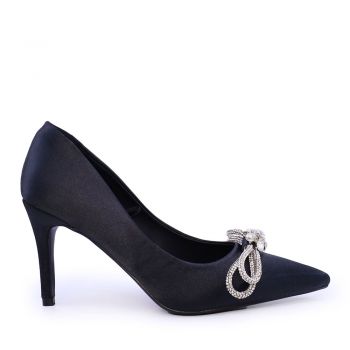 Pantofi stiletto femei Solo Donna negri cu accesoriu deco 2549DP9328N