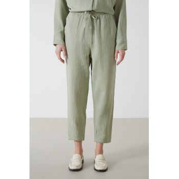 Pantaloni crop cu snur de ajustare si croiala dreapta
