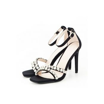 Sandale elegante negre cu pietricele 6826 126 13112