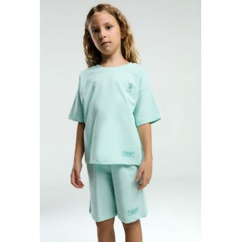 Set de tricou de bumbac cu logo si pantaloni scurti - 2 piese