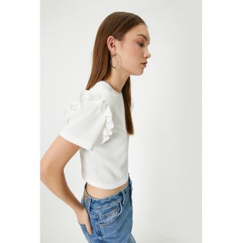 Tricou crop cu volane