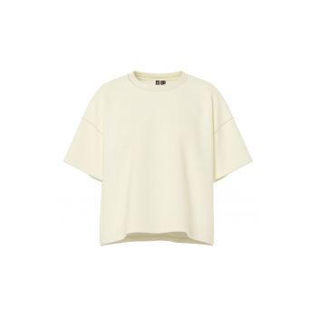 Tricou supradimensionat cu decolteu la baza gatului