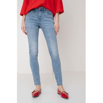 Blugi slim fit cu talie inalta