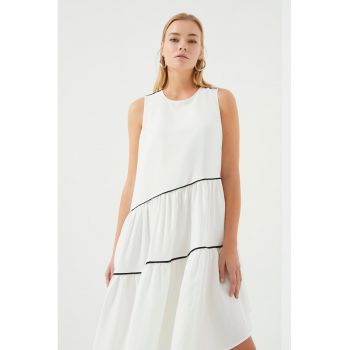 Rochie midi evazata