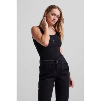 Top din amestec de bumbac organic cu decolteu henley