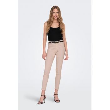 Top slim fit cu striatii